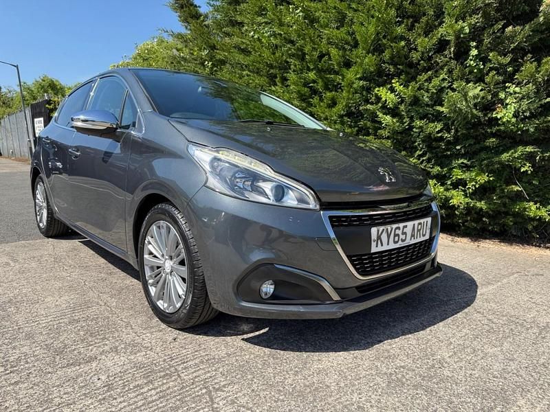Grey Used 2015 Peugeot 208 Allure Hatchback | £5,750 (Fair price) - Image 1/4