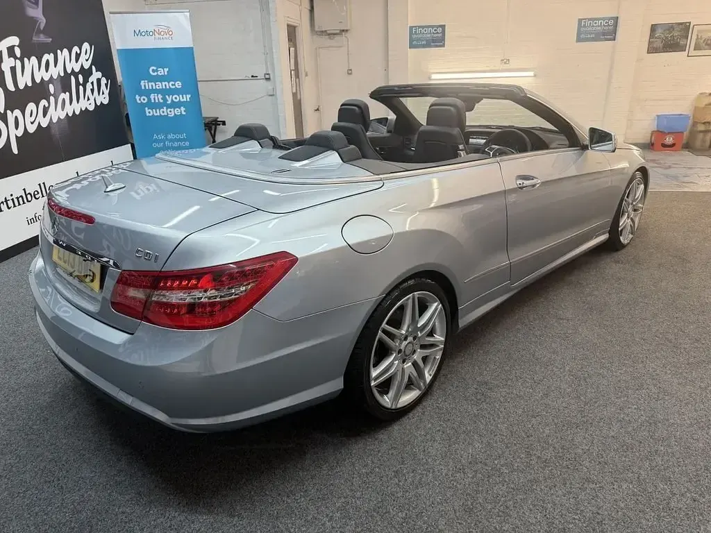 Usado Mercedes E250 2013 Prateado Cabrios