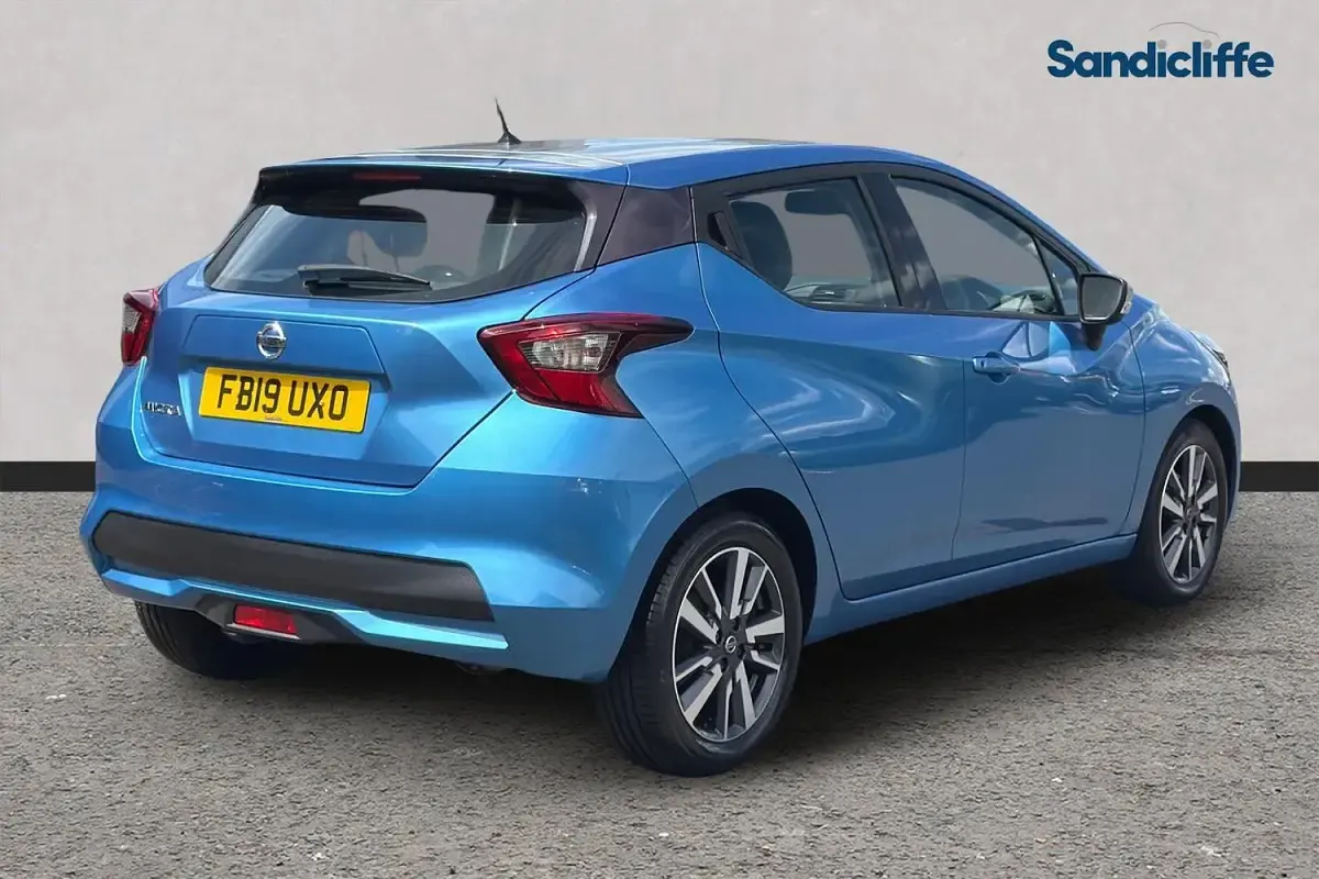 Used Nissan Micra Acenta 101 HP (74 kW) 2019 Blue Hatchback