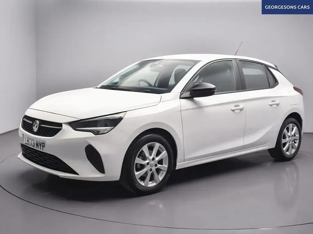 Used Vauxhall Corsa Design Edition 75 HP (55 kW) 2023 White Hatchback