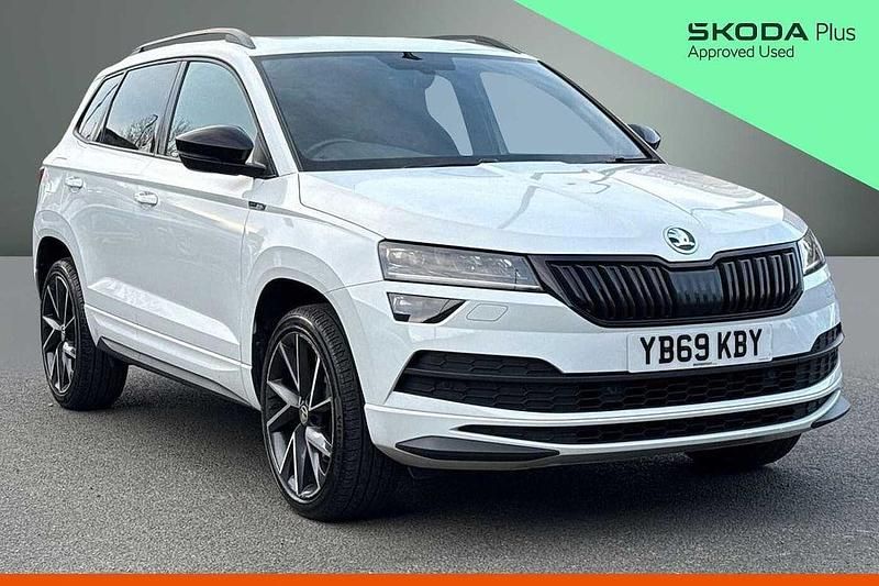 Used Skoda Karoq SportLine 150 HP (110 kW) 2019 White SUV