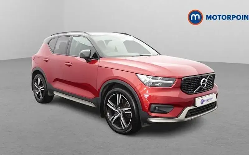 Used Volvo XC40 R-Design 211 HP (155 kW) 2021 SUV