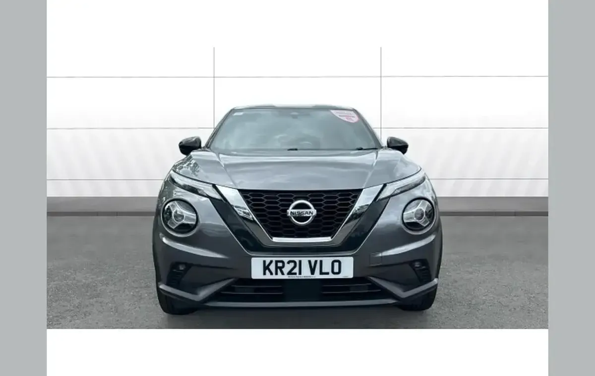 Used Nissan Juke N-Connecta 117 HP (86 kW) 2021 Grey SUV