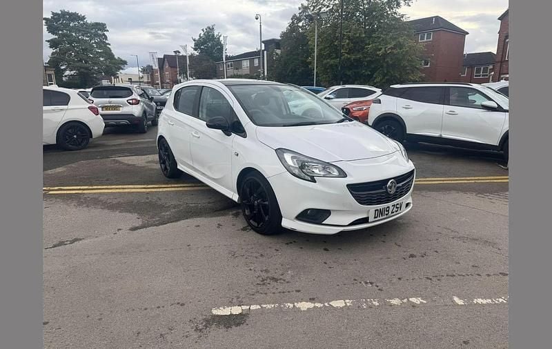 White Used 2019 Vauxhall Corsa SRi Hatchback | £7,726 (Fair price) - Image 1/4