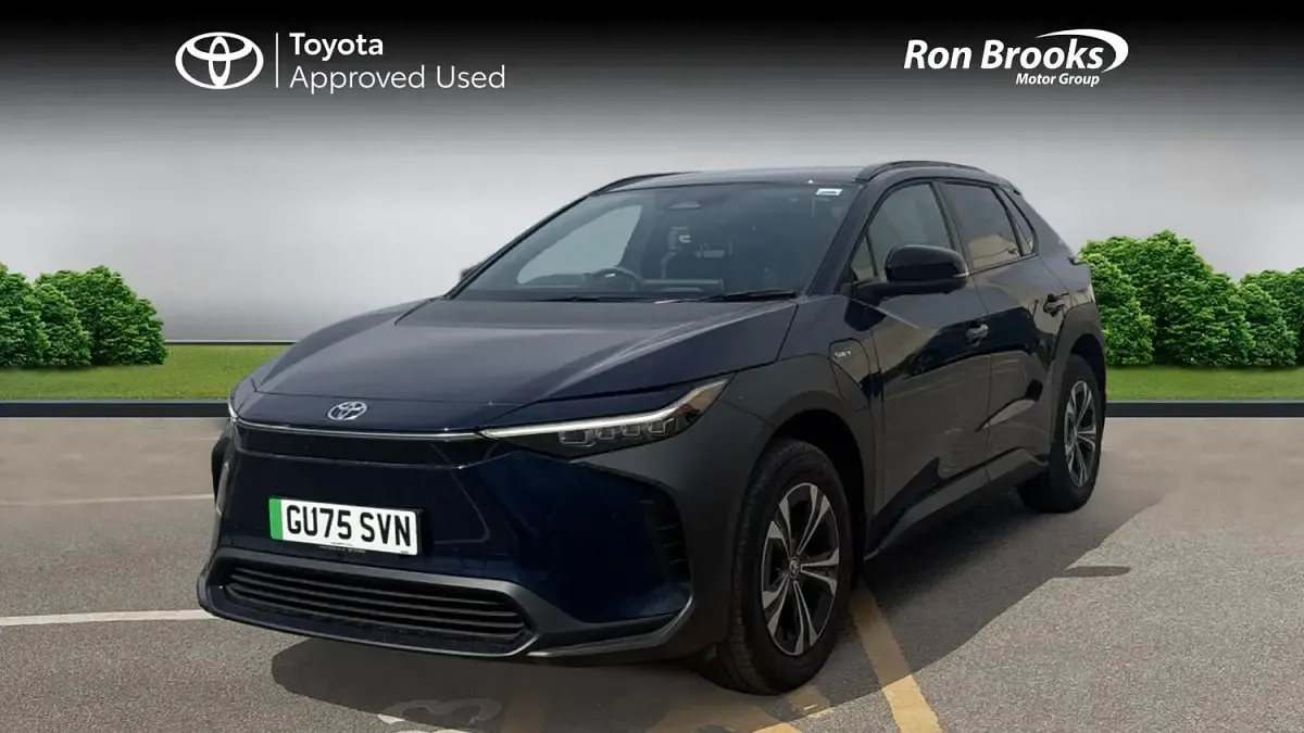 Used Toyota bZ4X 150 kW (204 HP) 2025 Blue SUV