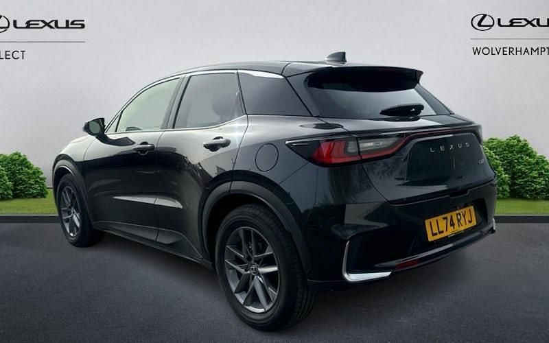 Used Lexus LBX 136 HP (100 kW) 2026 SUV