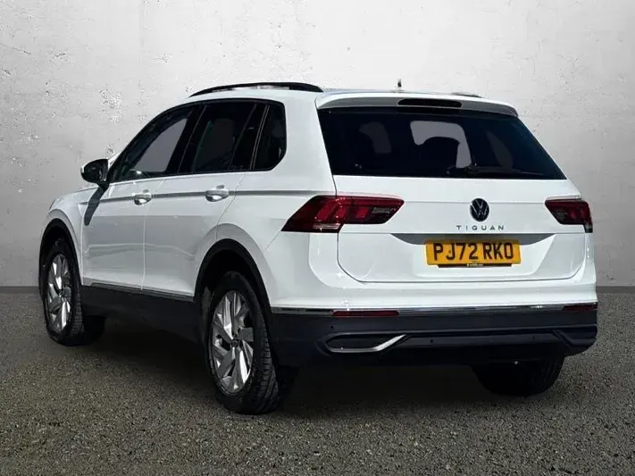 Used VW Tiguan Life 150 HP (110 kW) 2022 White SUV
