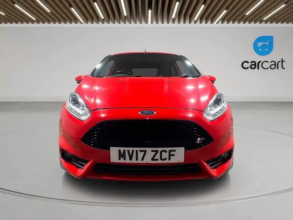 Used Ford Fiesta ST 182 HP (133 kW) 2017 Red Hatchback