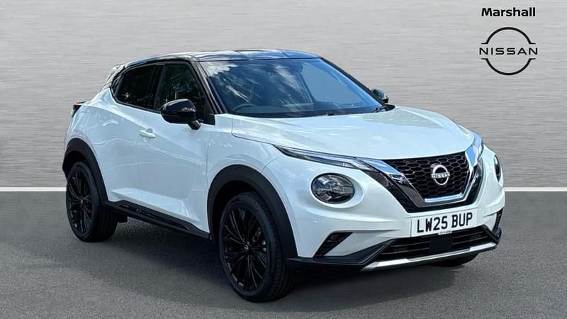 Pearl white New 2025 Nissan Juke SUV | £23,950 (Fair price) - Image 1/4