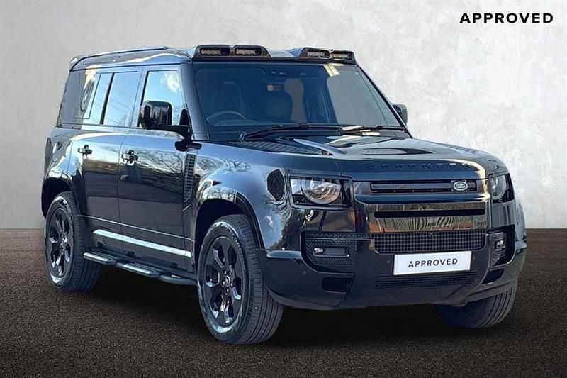 Used Land Rover Defender HSE Dynamic 350 HP (257 kW) 2025 Santorini black SUV