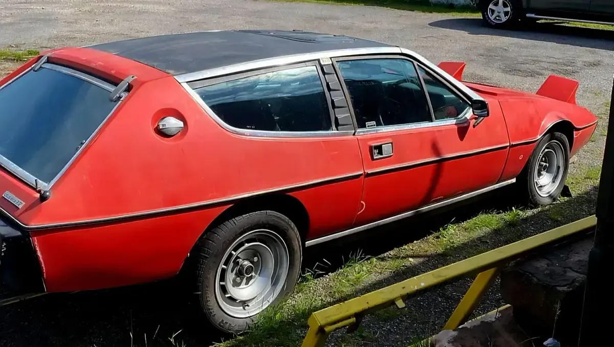 Used Lotus Elite 1977 Red Coupe