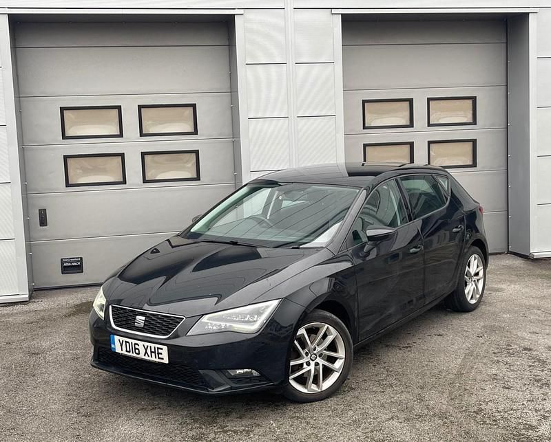 Used Seat Leon SE 125 HP (91 kW) 2016 Black Hatchback