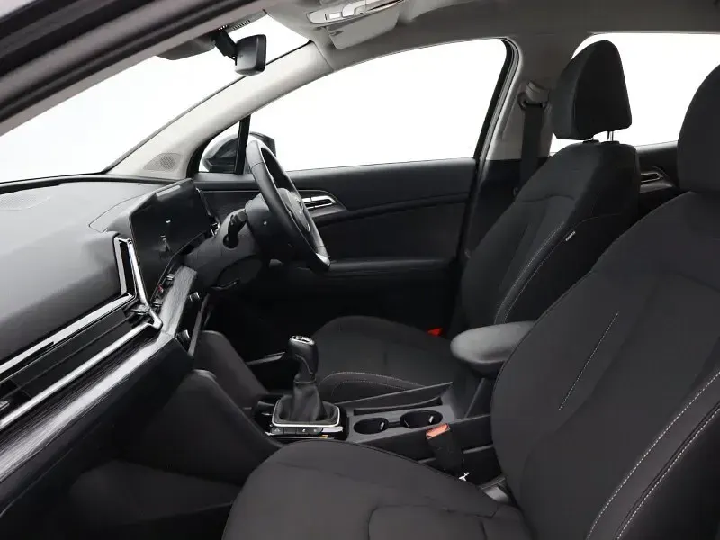 Used Kia Sportage 157 HP (115 kW) 2025 Black SUV