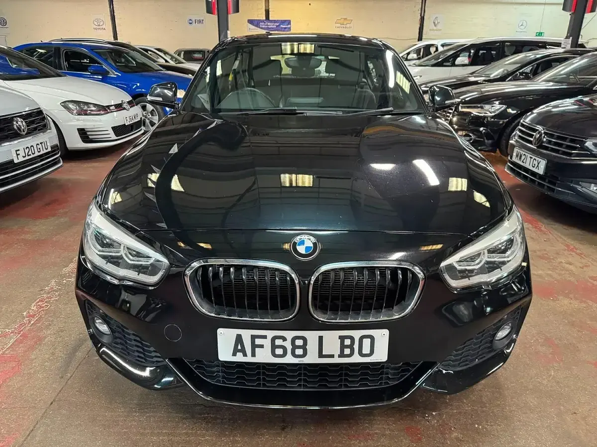 Used BMW 118 M Sport 150 HP (110 kW) 2018 Black Hatchback