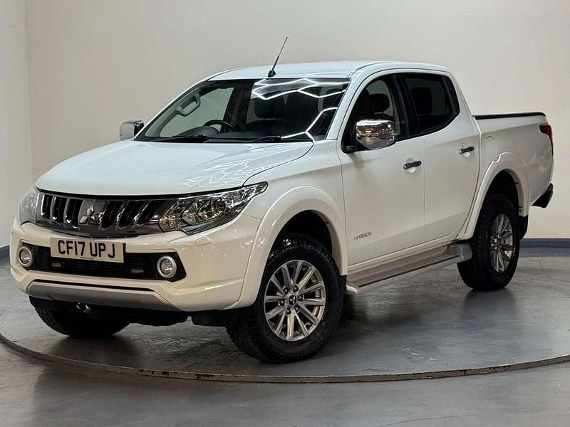 Usado Mitsubishi L200 Warrior 2017 Branco Pickup