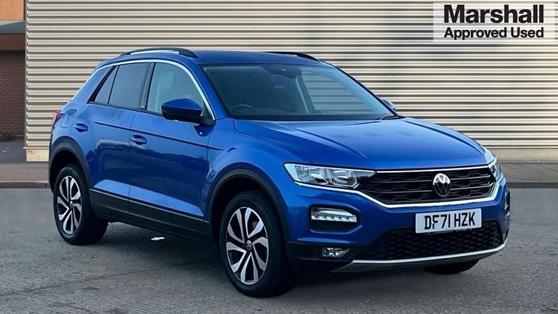 Used VW T-Roc Active 110 HP (80 kW) 2022 Blue SUV