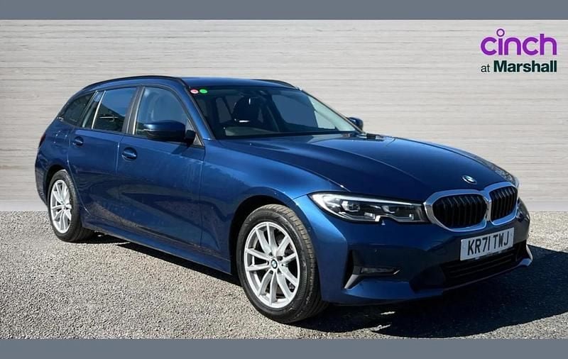 Used BMW 320e Comfort Edition 187 HP (137 kW) 2022 Blue Estate