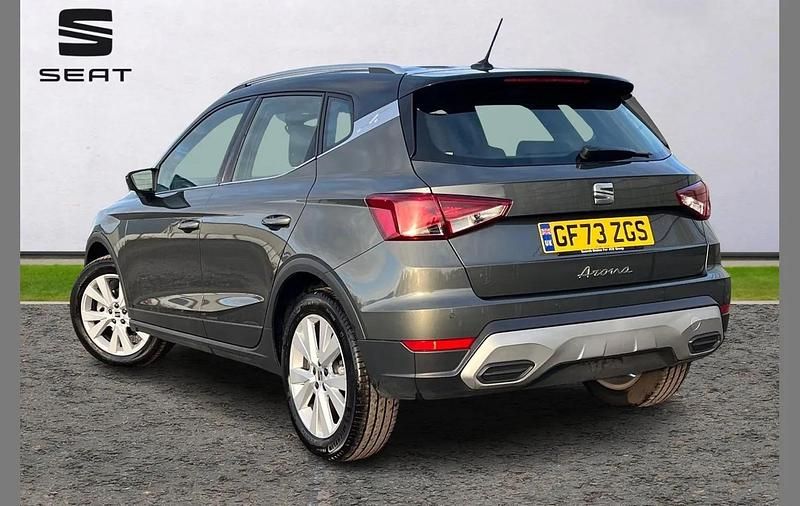 Used Seat Arona Xperience 108 HP (79 kW) 2023 Green SUV