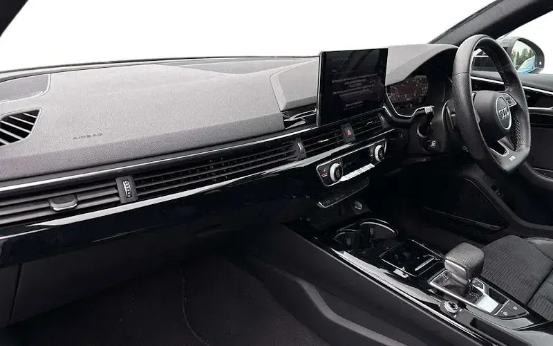 Used Audi A4 Black Edition 150 HP (110 kW) 2025 Sedan
