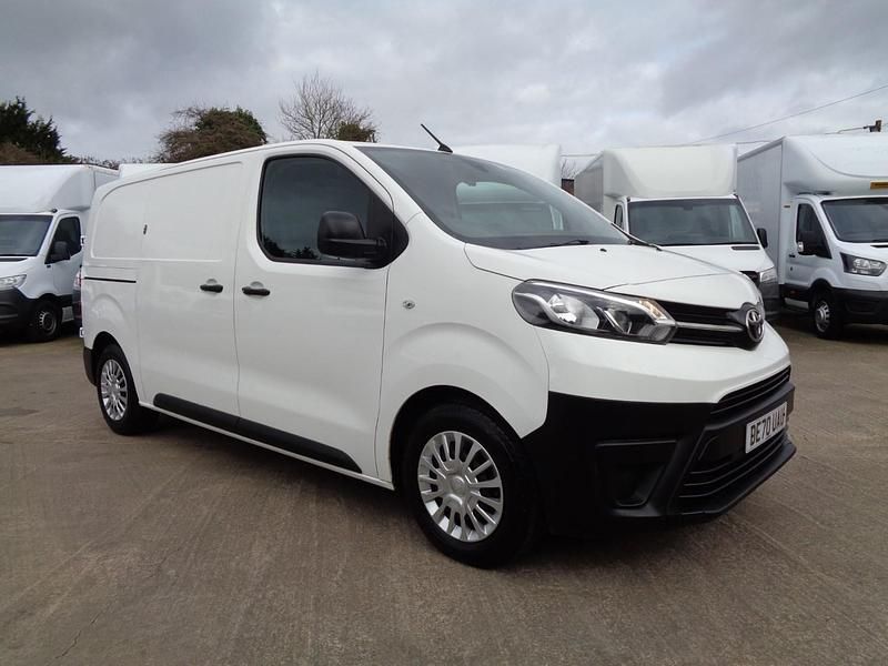 Used Toyota Proace 2020 White MPV