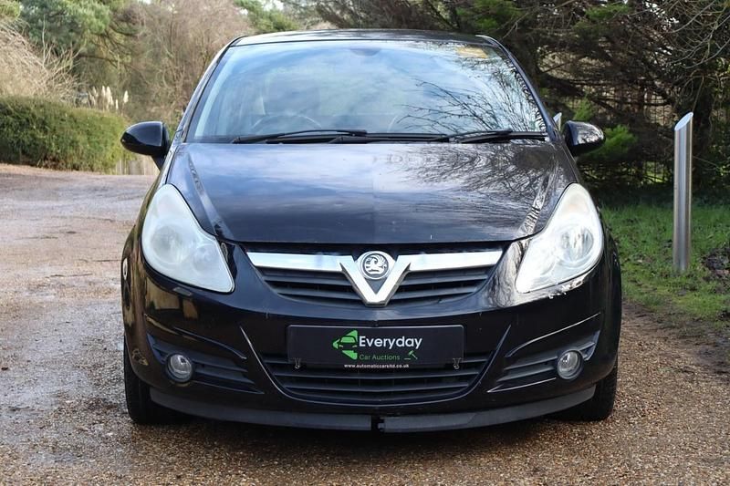 Used Vauxhall Corsa 100 HP (73 kW) 2010 Black Hatchback