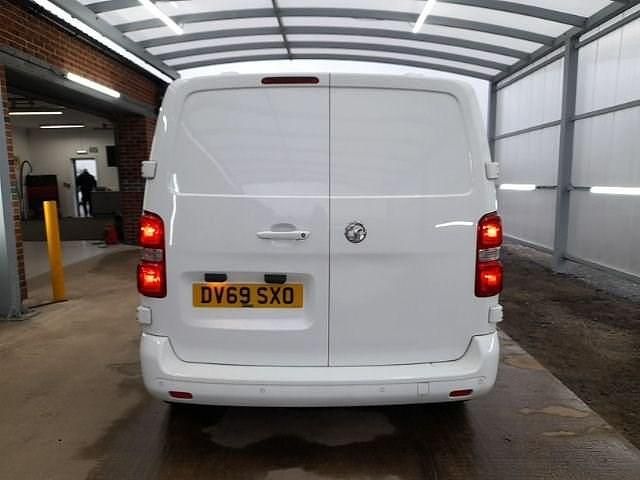 Used Vauxhall Vivaro Sportive 2019 White MPV