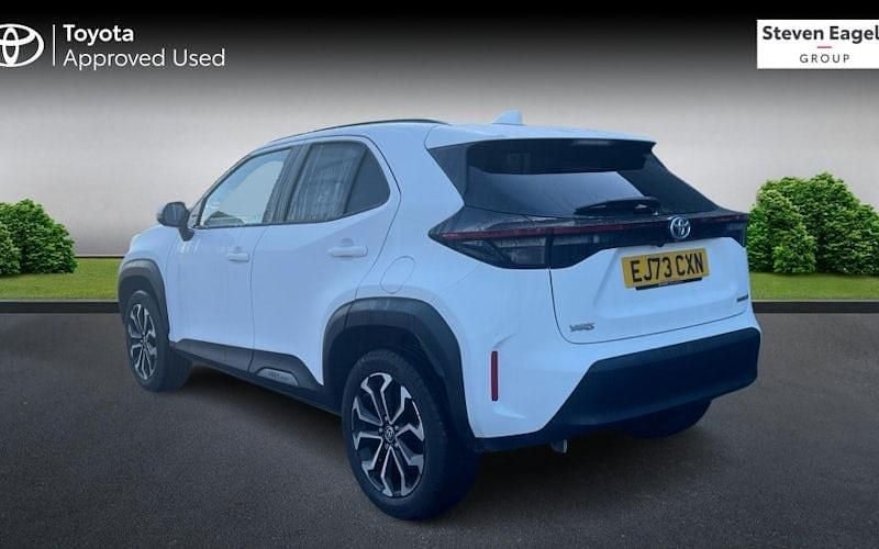 Used Toyota Yaris Hybrid Design 116 HP (85 kW) 2025 Estate