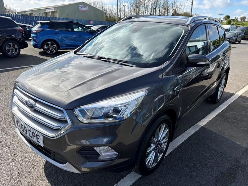 Used Ford Kuga Titanium 150 HP (110 kW) 2019 Magnetic grey SUV