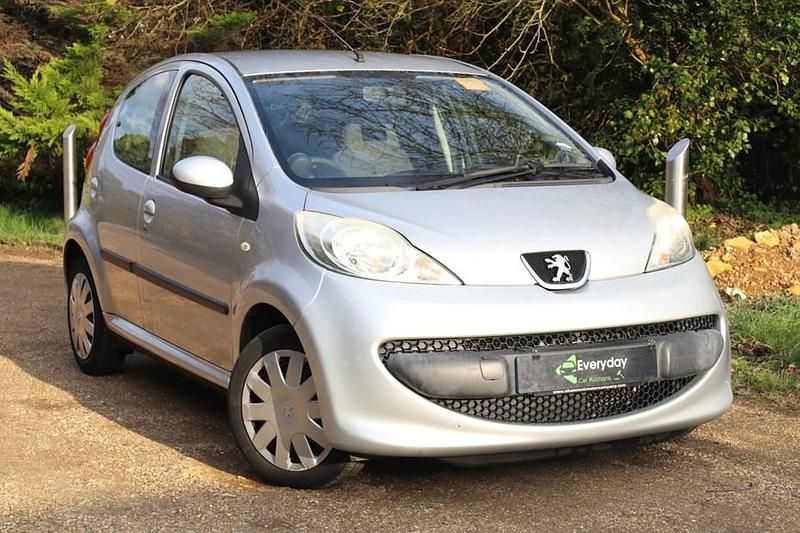 Used Peugeot 107 2006 Silver Hatchback