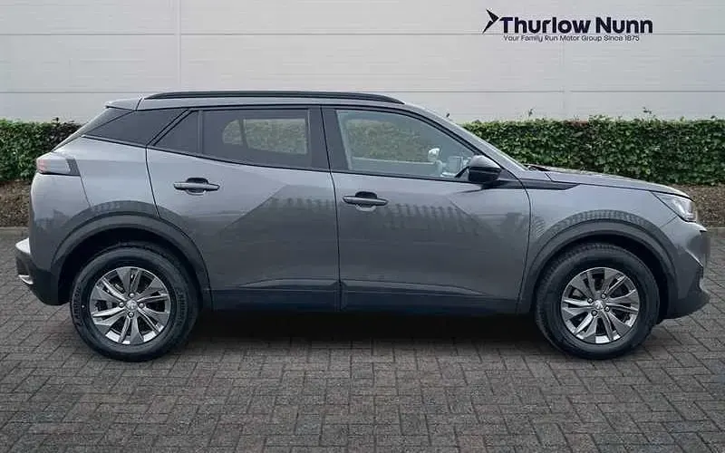 Used Peugeot 2008 Active+ 101 HP (74 kW) 2023 SUV