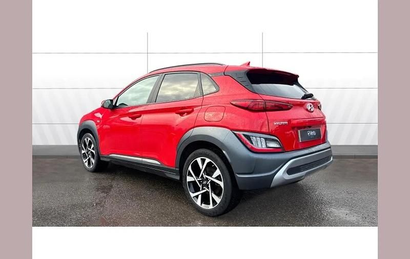 Used Hyundai Kona Premium 117 HP (86 kW) 2022 Red SUV