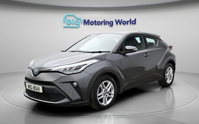 Used Toyota C-HR 122 HP (89 kW) 2023 SUV
