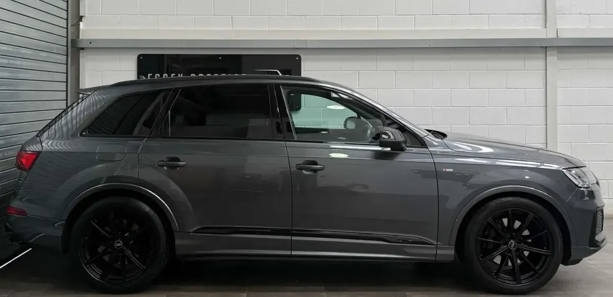 Używany Audi Q7 Black Edition 2020 Szary SUV