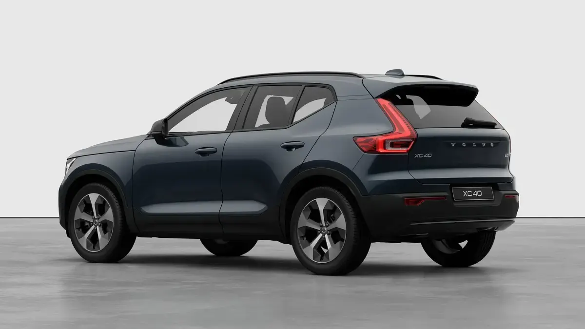 New Volvo XC40 Plus 2026 Denim blue SUV
