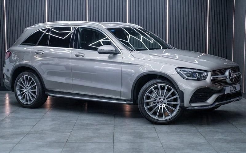 Used 2022 Mercedes GLC300 AMG Line Premium Estate | £25,990 (Fair price) - Image 1/4