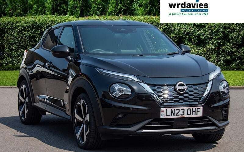 Black Used 2023 Nissan Juke Tekna SUV | £19,299 (Fair price) - Image 1/4