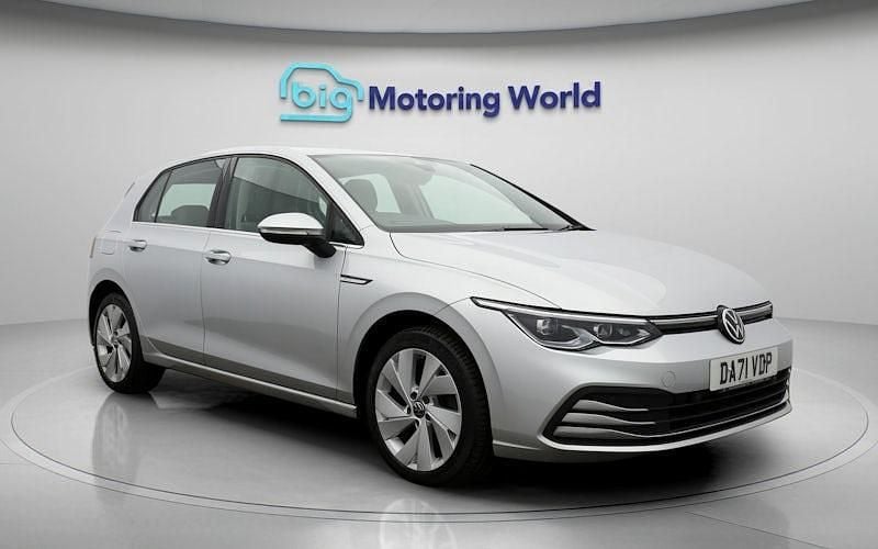 Used VW Golf VIII Style 150 HP (110 kW) 2023 Hatchback