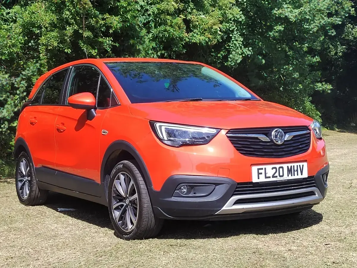 Used Vauxhall Crossland X Elite 129 HP (94 kW) 2020 Orange SUV
