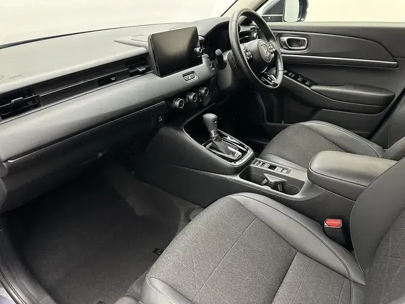 Used Honda HR-V Advance 131 HP (96 kW) 2023 Meteoroid grey SUV