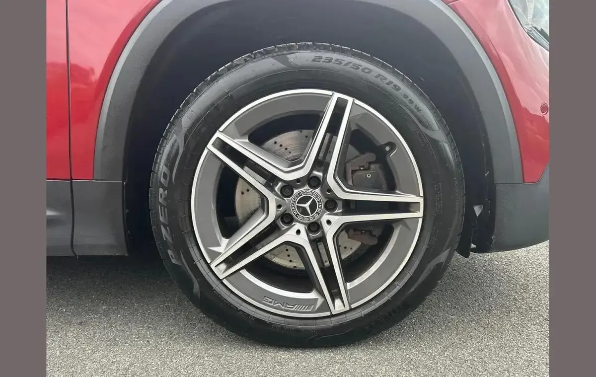 Used Mercedes GLB220 AMG line 187 HP (137 kW) 2020 Red SUV