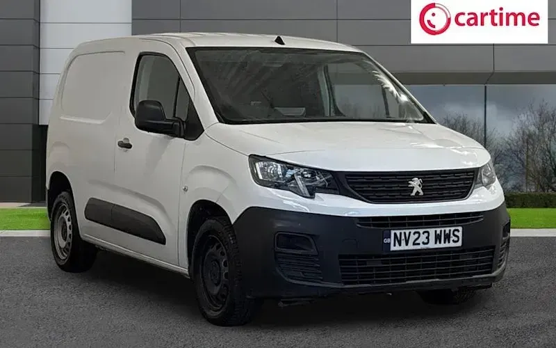 Used Peugeot Partner Premium 131 HP (96 kW) 2023 MPV