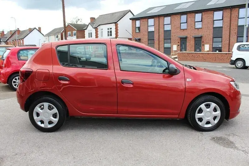 Used Dacia Sandero Ambiance 2017 Red Hatchback