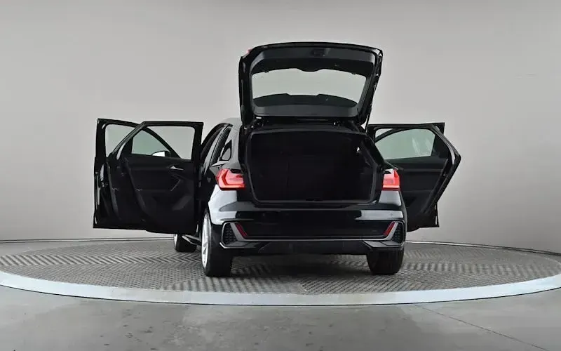 Used Audi A1 Sportback S-Line 116 HP (85 kW) 2019 Black Hatchback