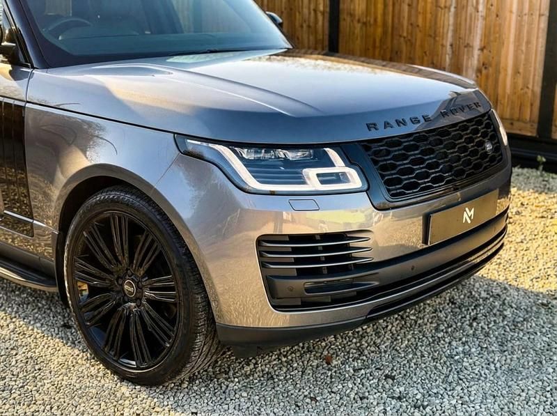 Used Land Rover Range Rover Vogue SE 258 HP (189 kW) 2018 Grey SUV