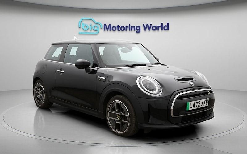 Used Mini Cooper Level 2 135 kW (184 HP) 2023 Hatchback