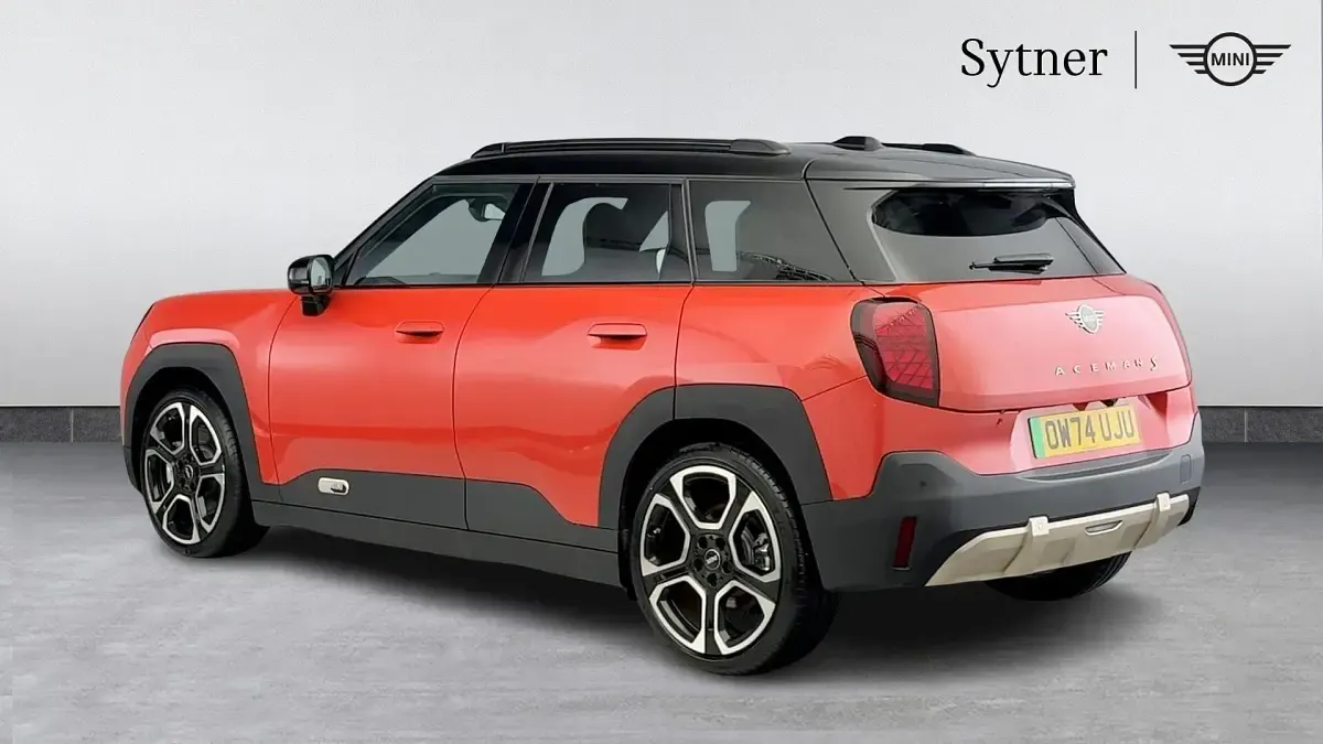 Used Mini Aceman 158 kW (215 HP) 2025 Red SUV