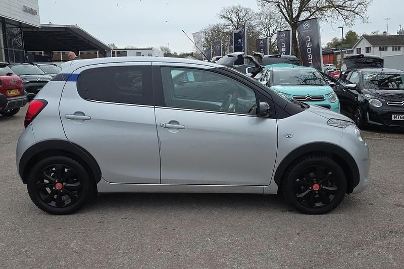 Usado Citroën C1 71 HP (52 kW) 2019 Cinzento Citadino