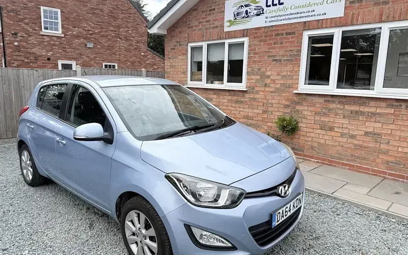 Used Hyundai i20 Active 84 HP (61 kW) 2014 Hatchback