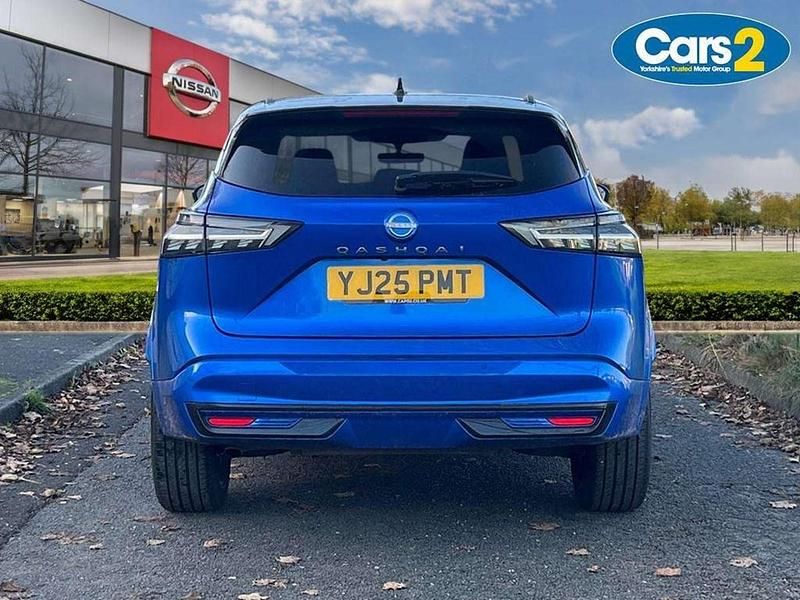 Used Nissan Qashqai N-Connecta 140 HP (102 kW) 2025 Blue SUV