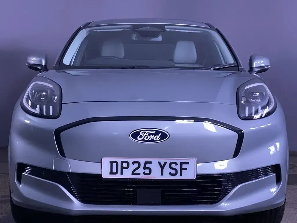 Usado Ford Puma Gen-E Premium 123 kW (168 HP) 2025 SUV
